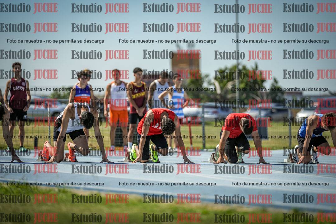 Fotos de los 100 m llanos de varones