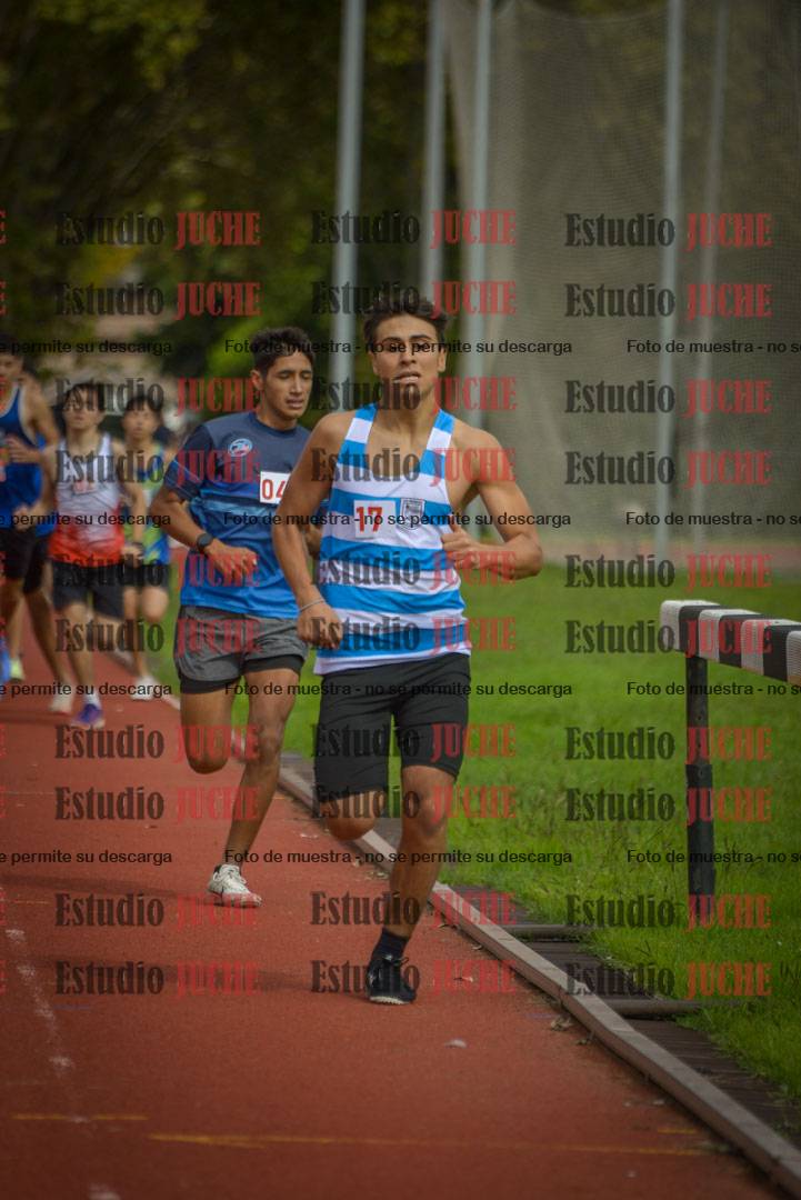 Fotos de los 600 m llanos de varones
