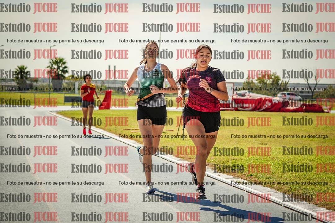 Fotos de los 800 m llanos de mujeres - heptatlón 7