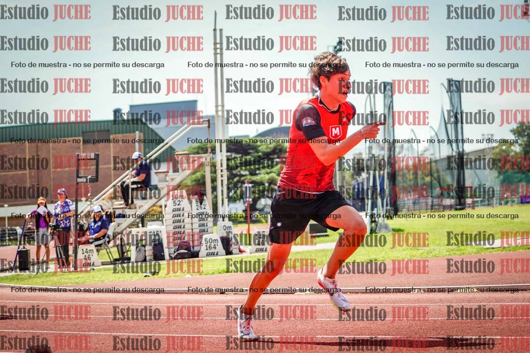 Fotos de los 400 m llanos de varones