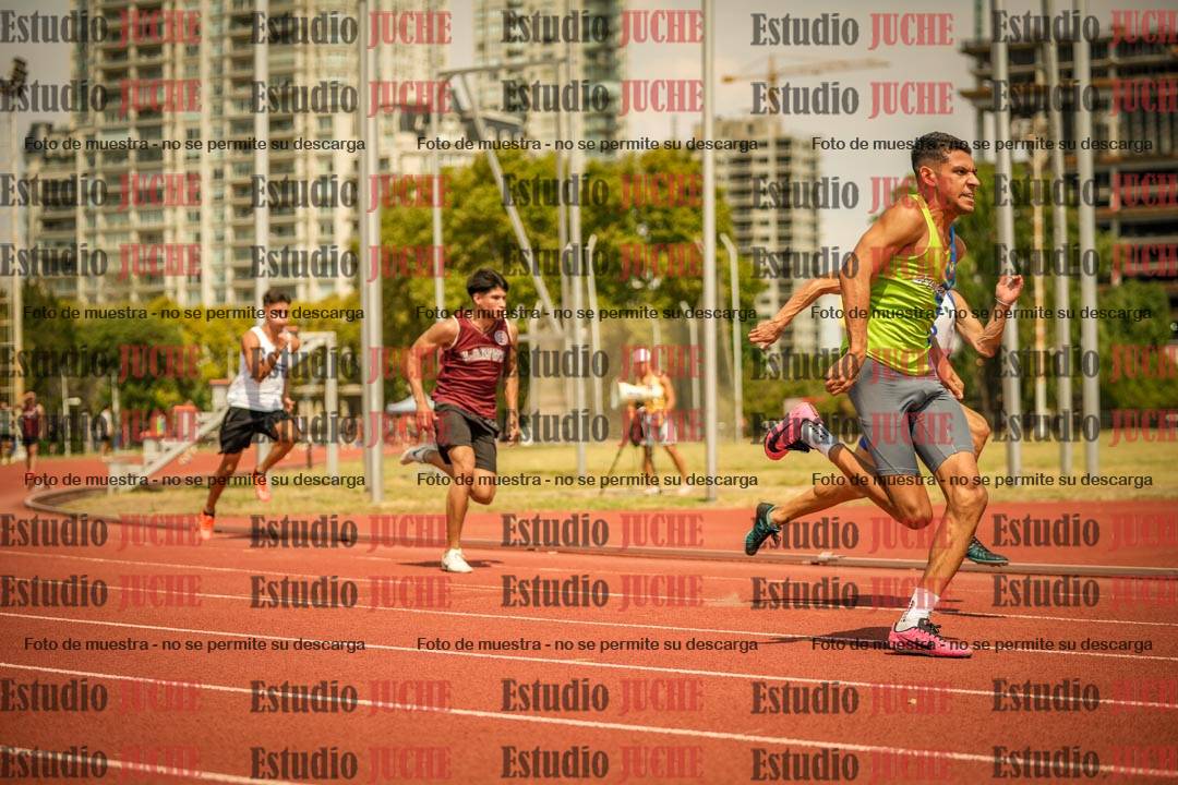 Fotos de los 200 m llanos de varones