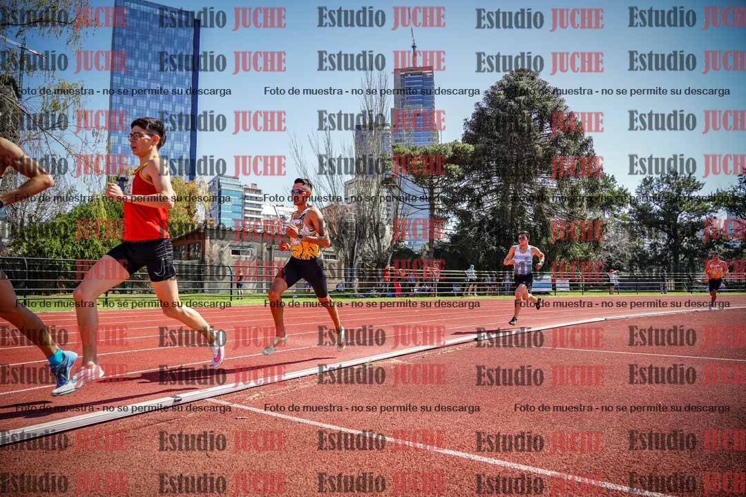 Fotos de los 1500 m llanos de varones