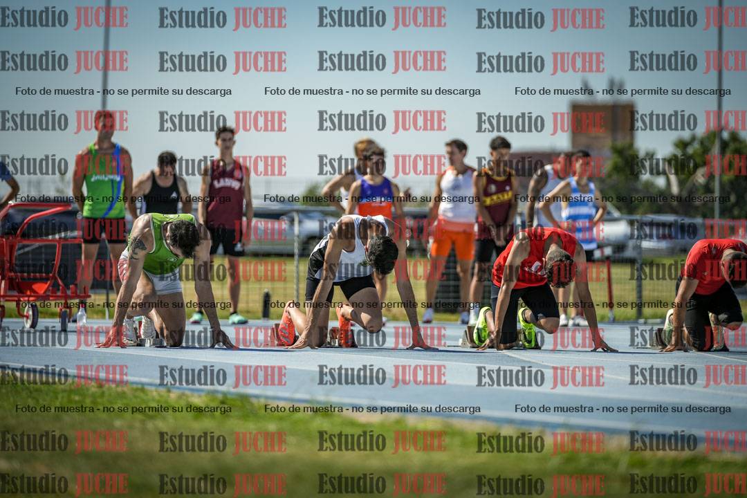 Fotos de los 100 m llanos de varones