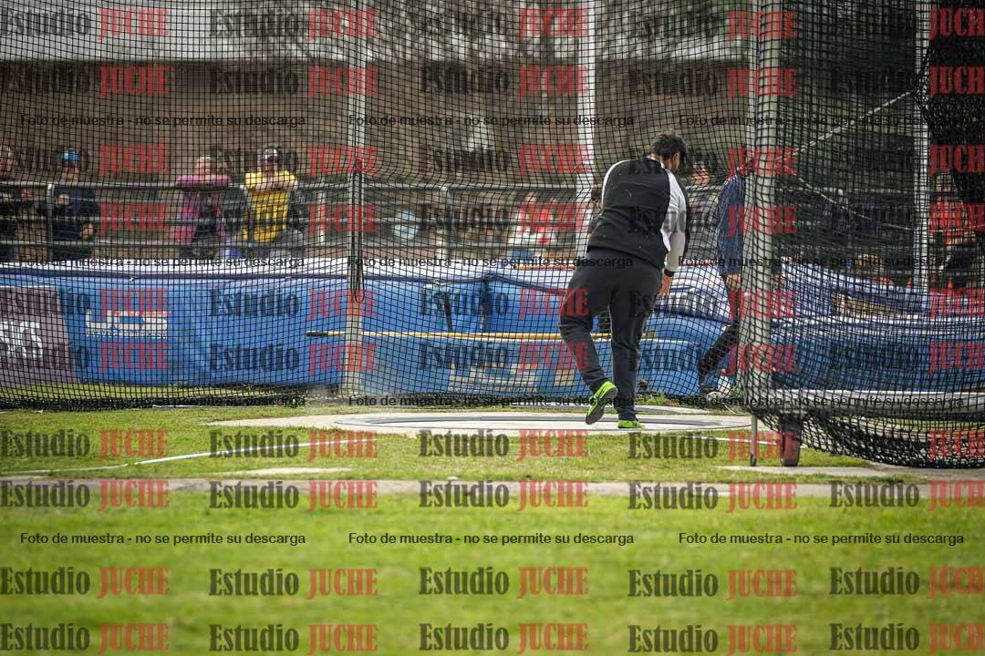Fotos del lanzamiento de martillo de varones