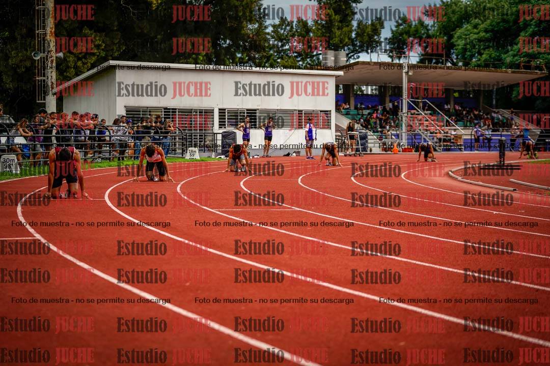 Fotos de los 400 m con vallas de varones