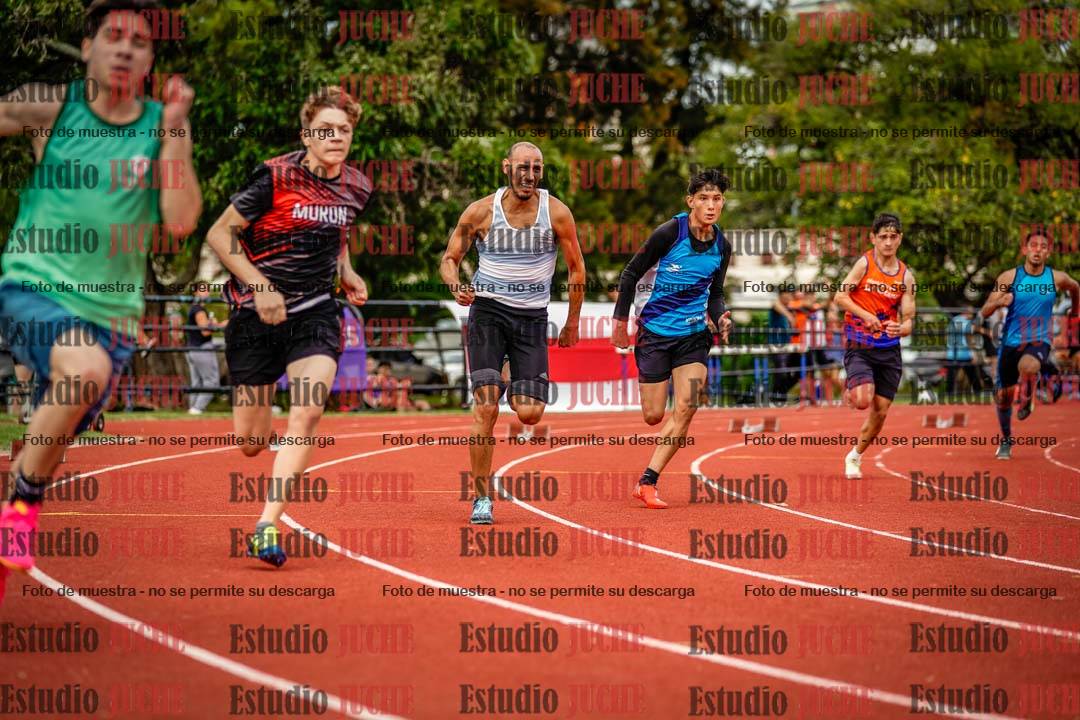 Fotos de los 200 m de varones