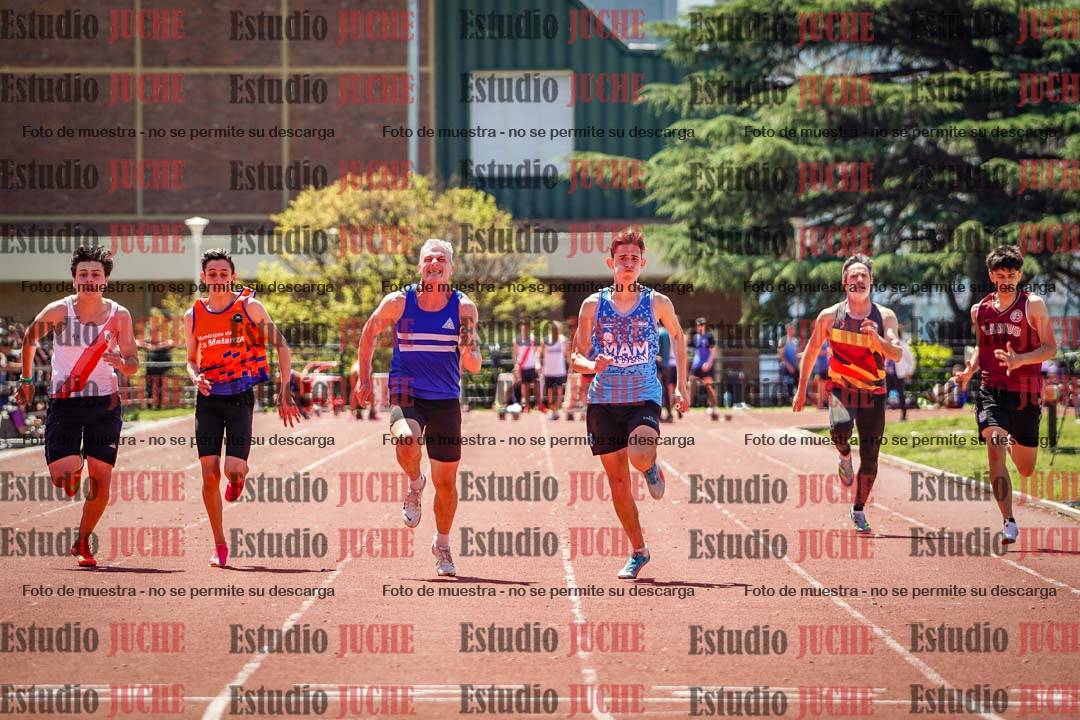Fotos de los 100 m llanos de varones