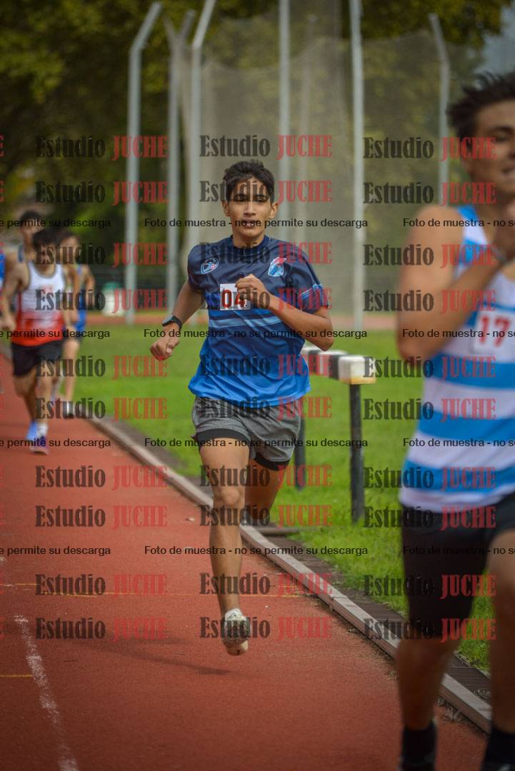 Fotos de los 600 m llanos de varones