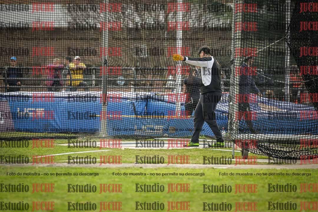Fotos del lanzamiento de martillo de varones