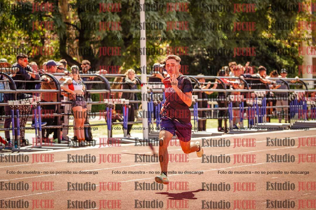 Fotos de los 400 m llanos de varones