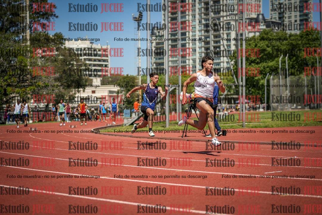 Fotos de los 200 m llanos de varones