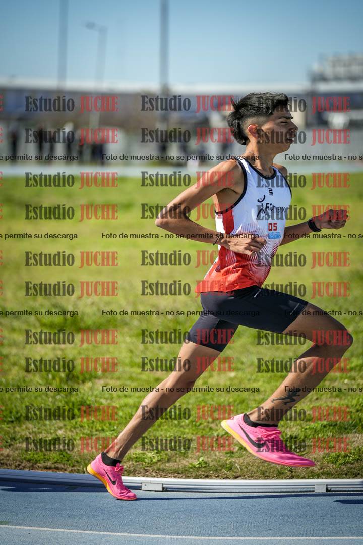 Fotos de los 5000 m llanos de mujeres y varones