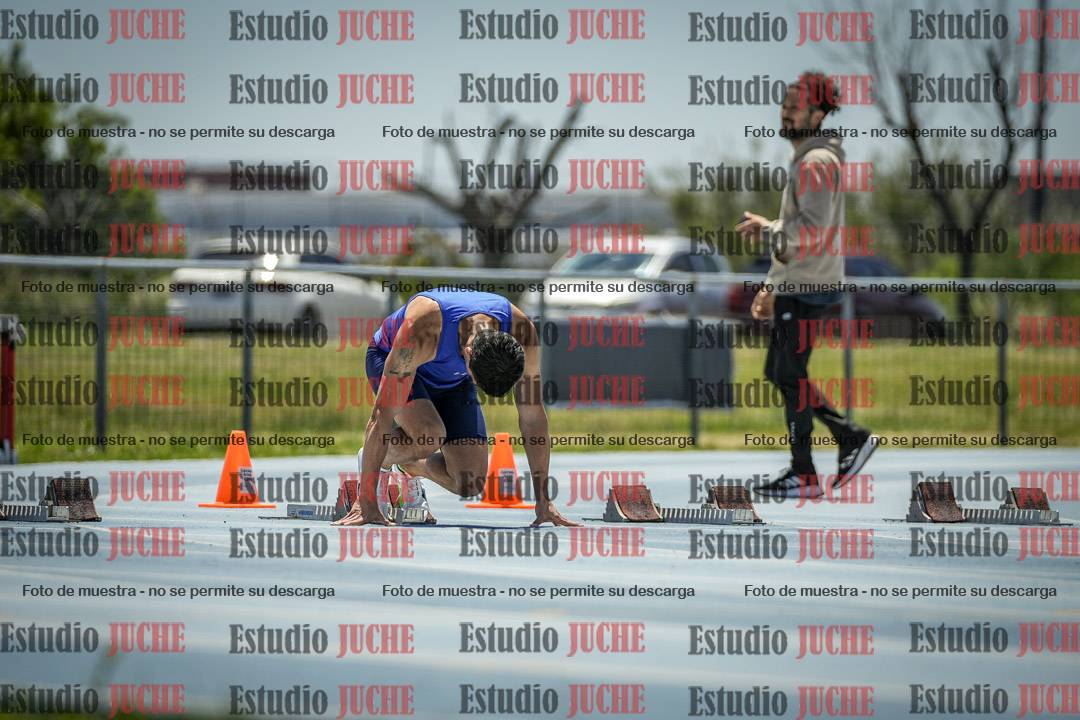Fotos de los 100 m llanos de varones
