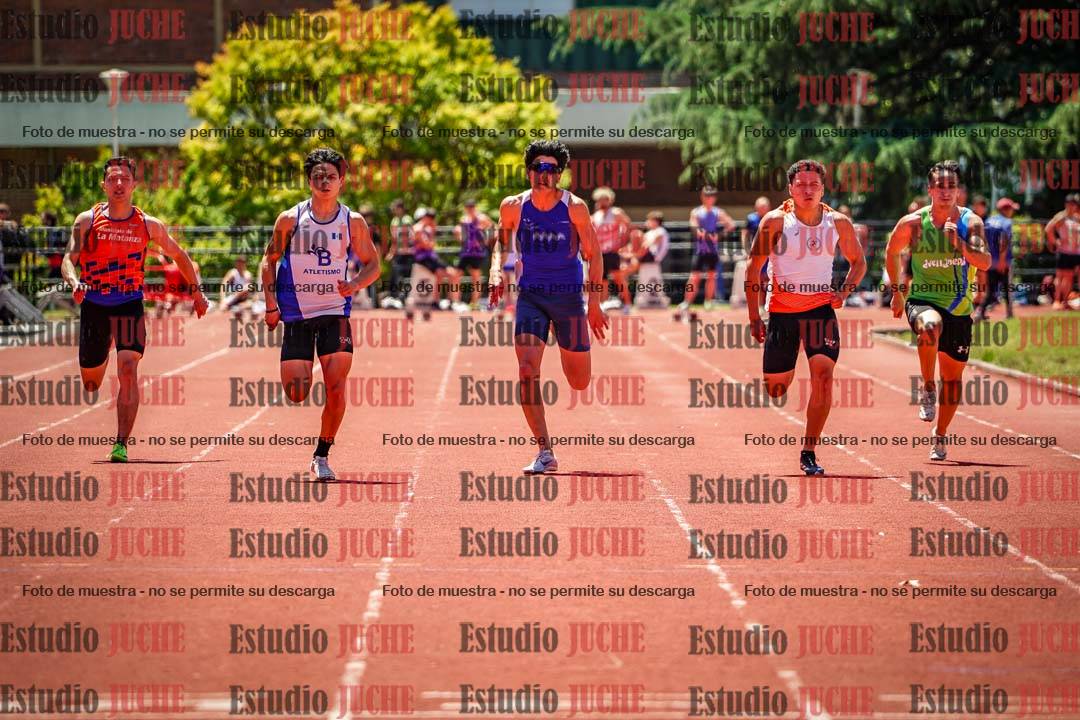 Fotos de los 100 m llanos de varones