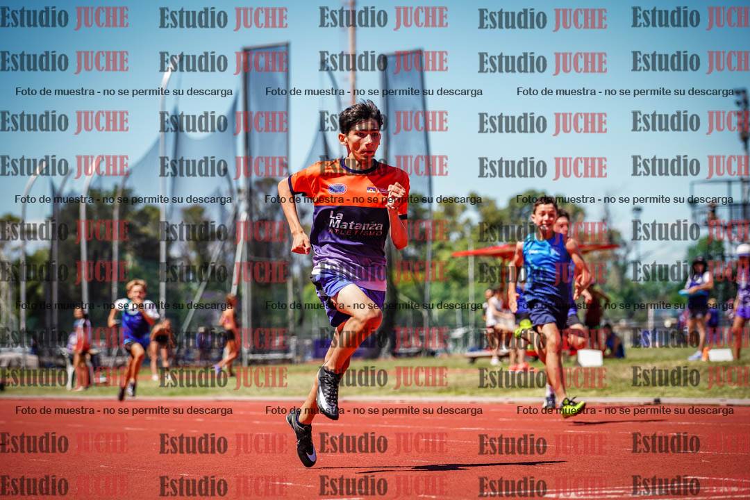 Fotos de los 150 m llanos de varones