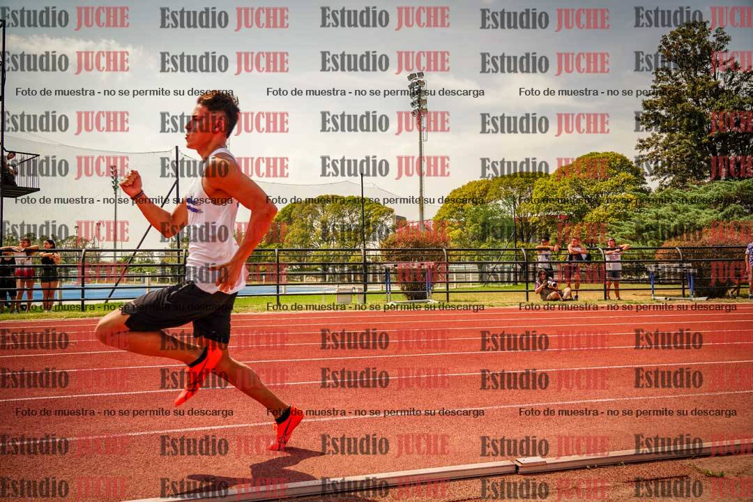 Fotos de los 200 m llanos de varones