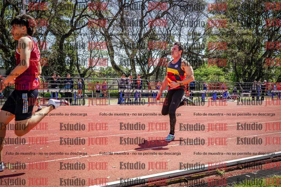Fotos de los 100 m llanos de varones