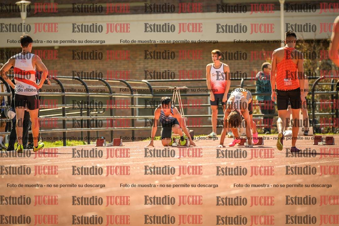 Fotos de los 100 m llanos de varones