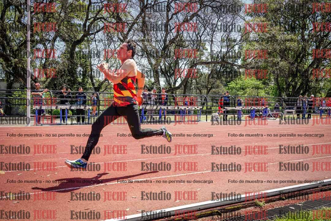 Fotos de los 100 m llanos de varones