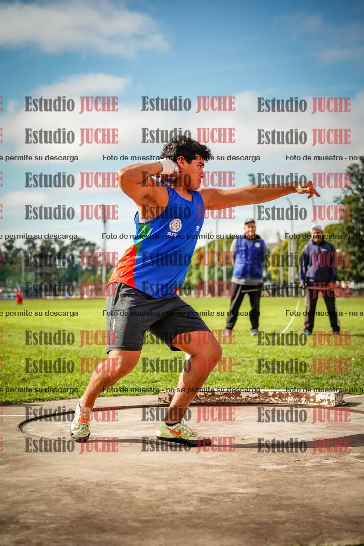 Fotos del lanzamiento de bala de varones