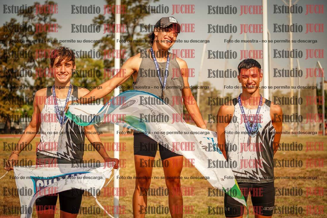 Fotos de algunos podios y extras del torneo