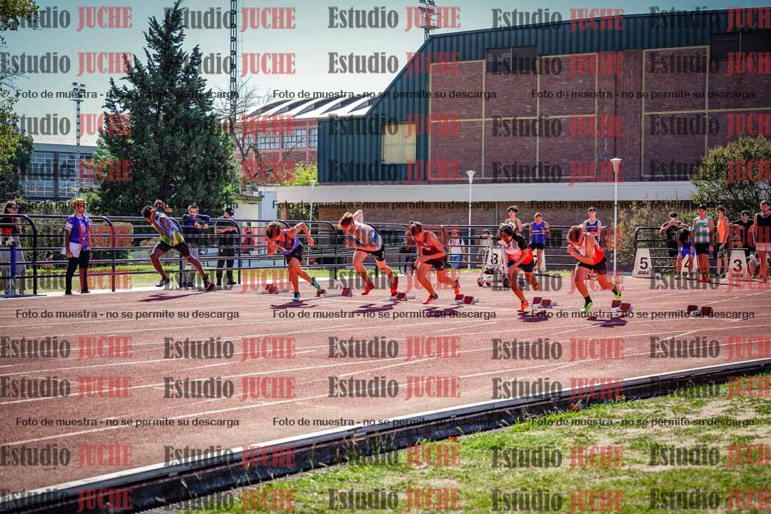 Fotos de los 100 m llanos de varones