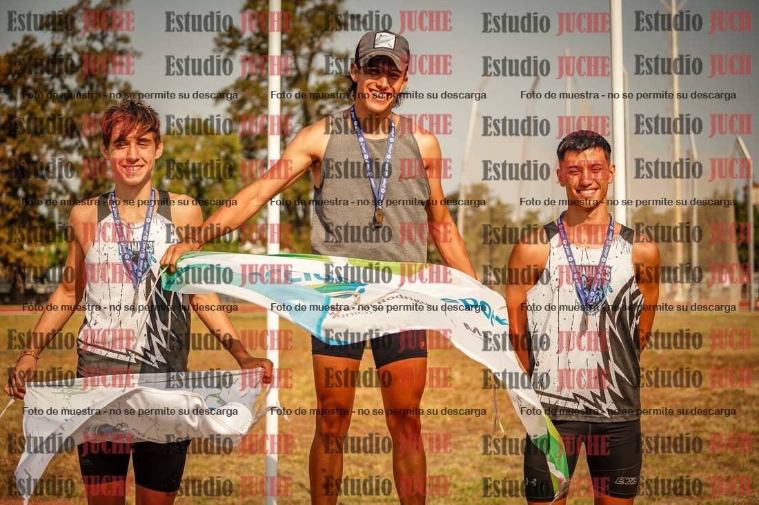 Fotos de algunos podios y extras del torneo