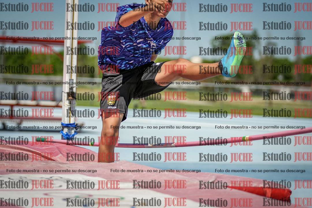 Fotos del salto en alto de varones - U14