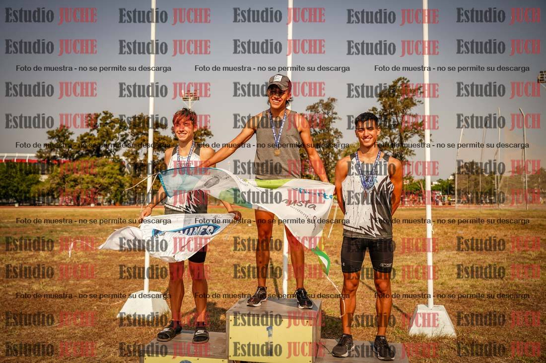 Fotos de algunos podios y extras del torneo