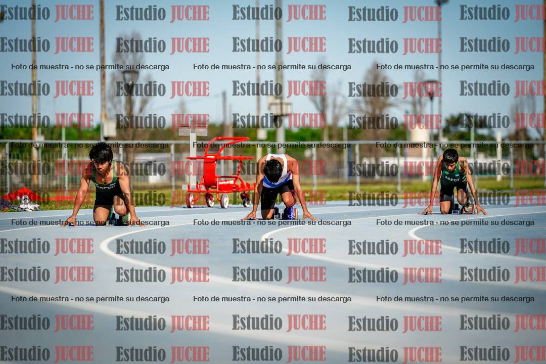 Fotos de los 200 m llanos de varones