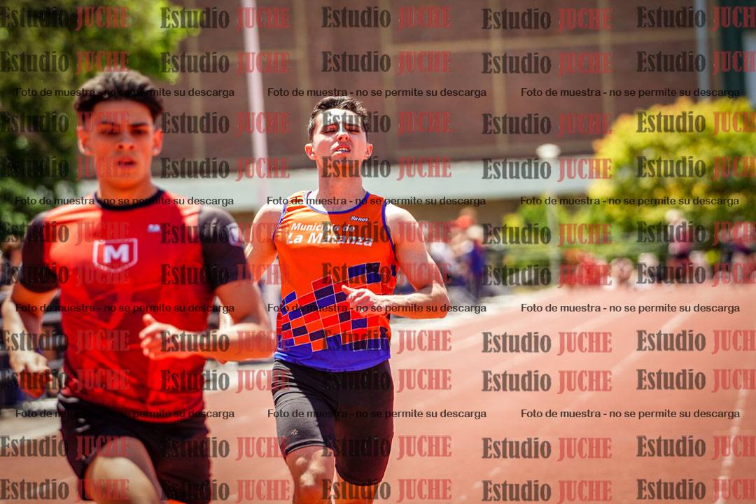 Fotos de los 100 m llanos de varones