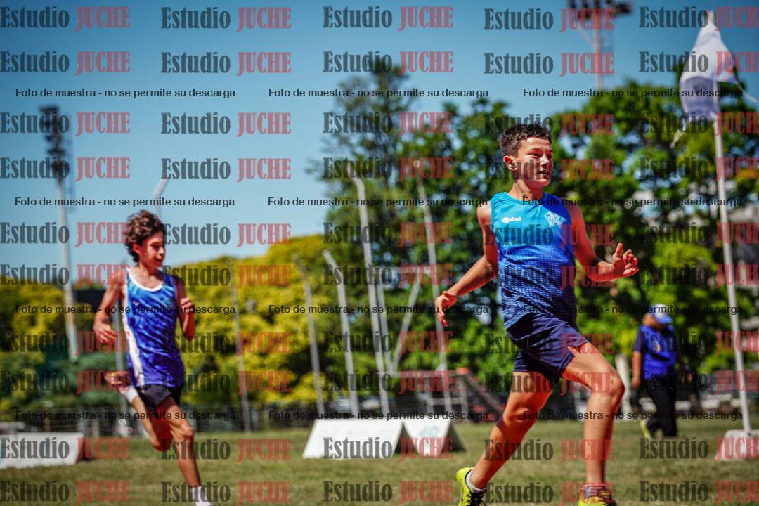 Fotos de los 150 m llanos de varones