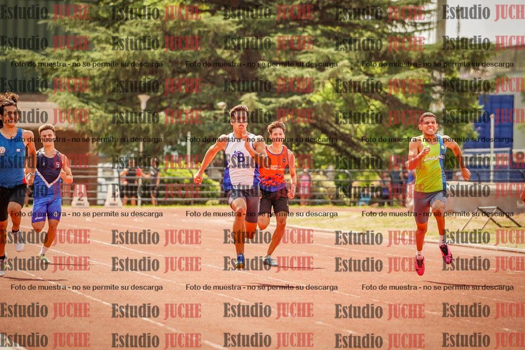 Fotos de los 200 m llanos de varones