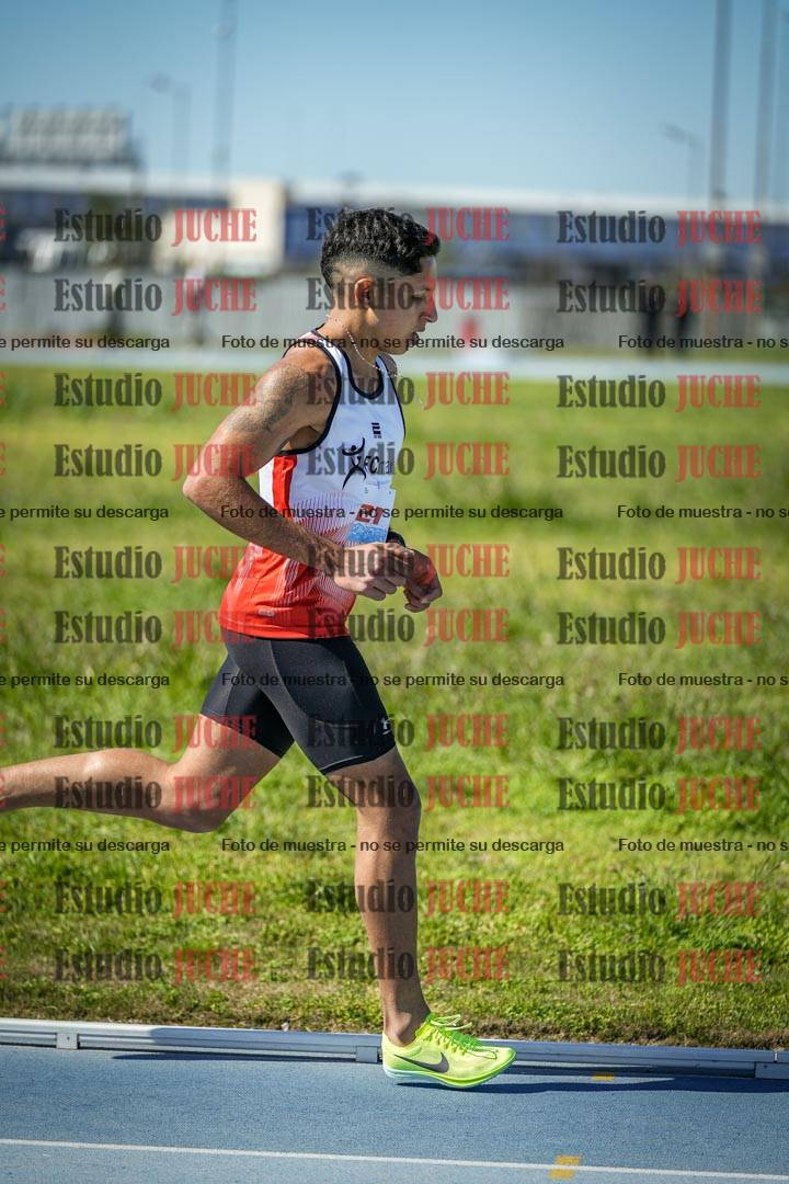 Fotos de los 5000 m llanos de mujeres y varones