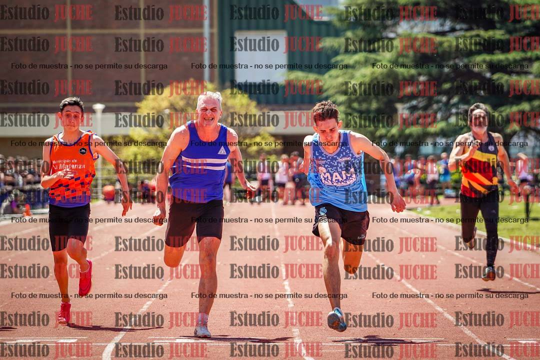 Fotos de los 100 m llanos de varones