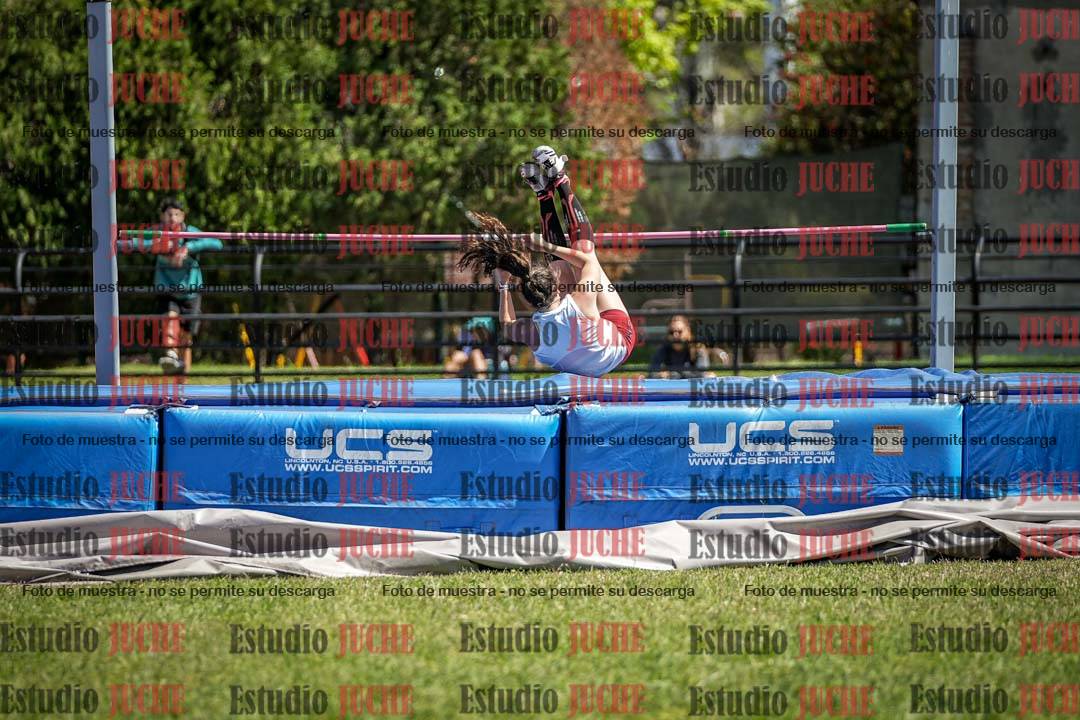 Fotos del salto en alto de mujeres