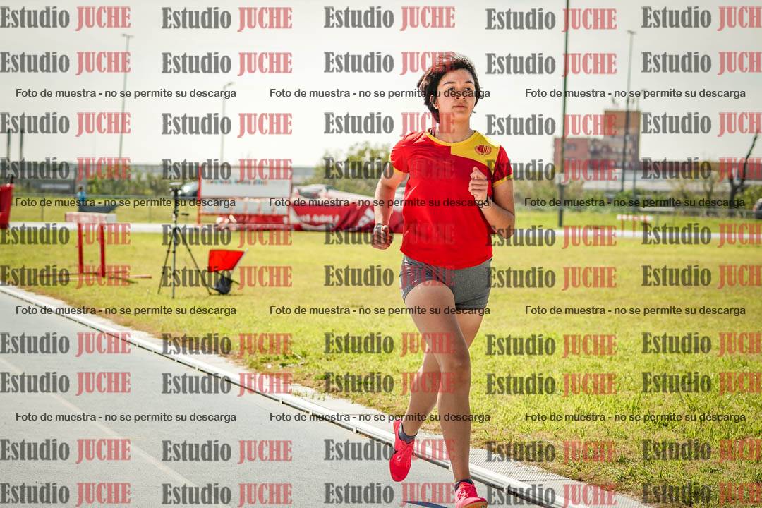 Fotos de los 800 m llanos de mujeres - heptatlón 7