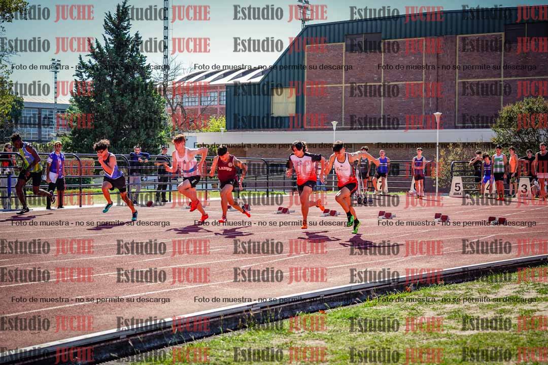 Fotos de los 100 m llanos de varones