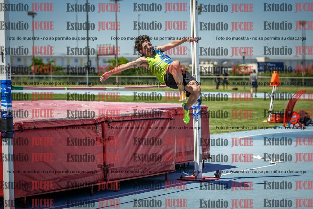 Fotos del salto en alto de varones - U14