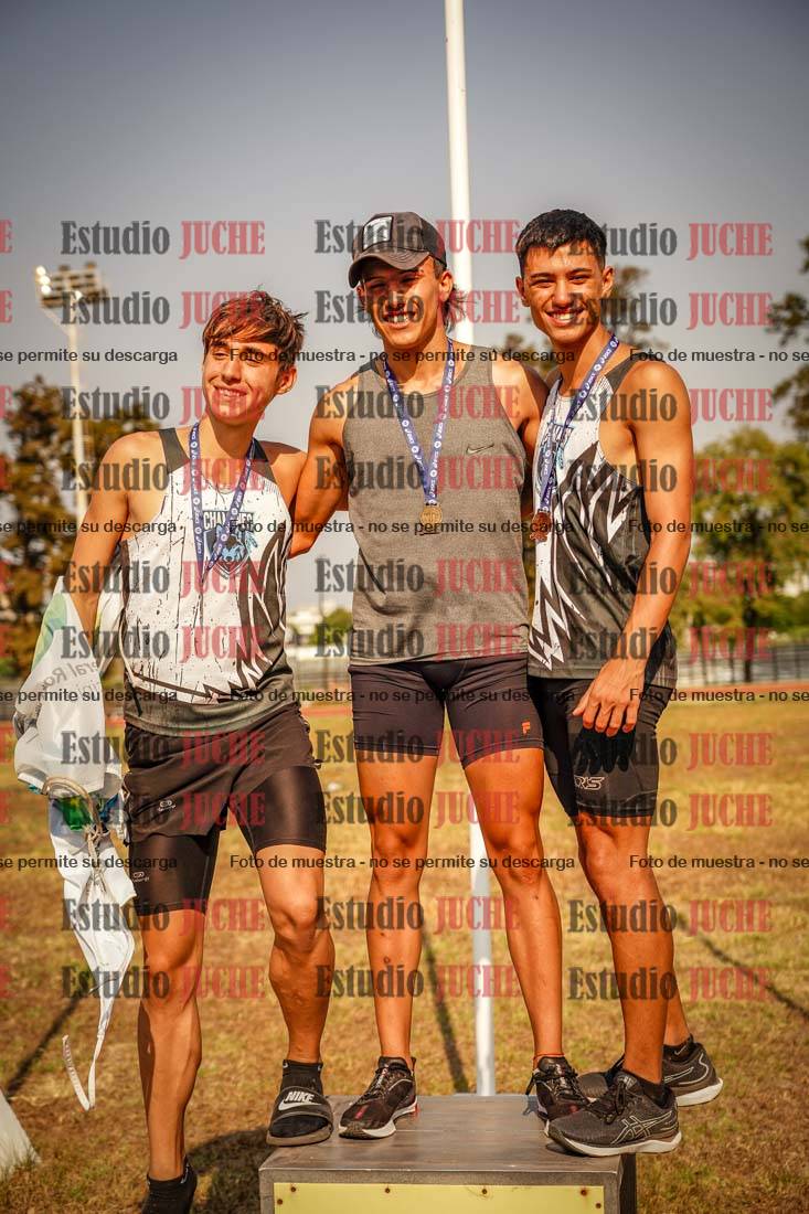 Fotos de algunos podios y extras del torneo
