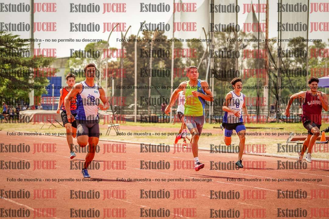 Fotos de los 200 m llanos de varones