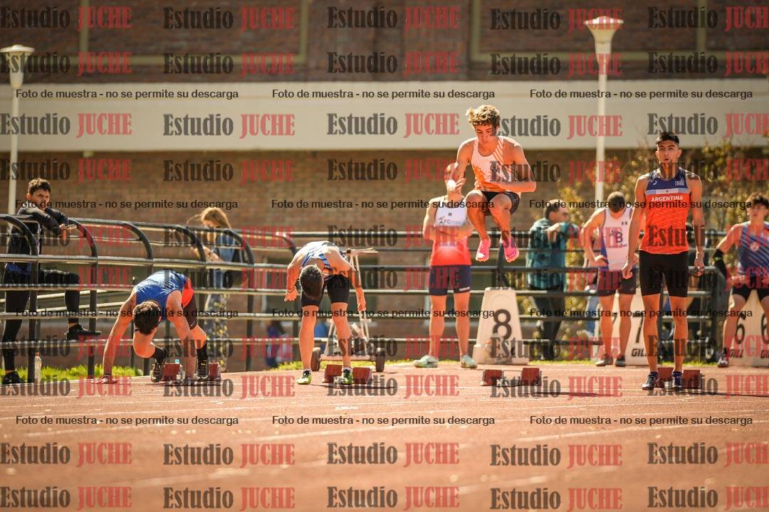 Fotos de los 100 m llanos de varones
