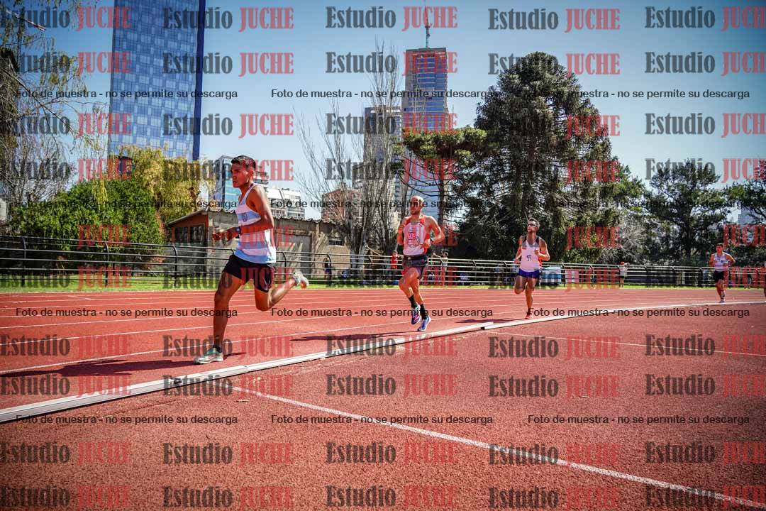 Fotos de los 1500 m llanos de varones