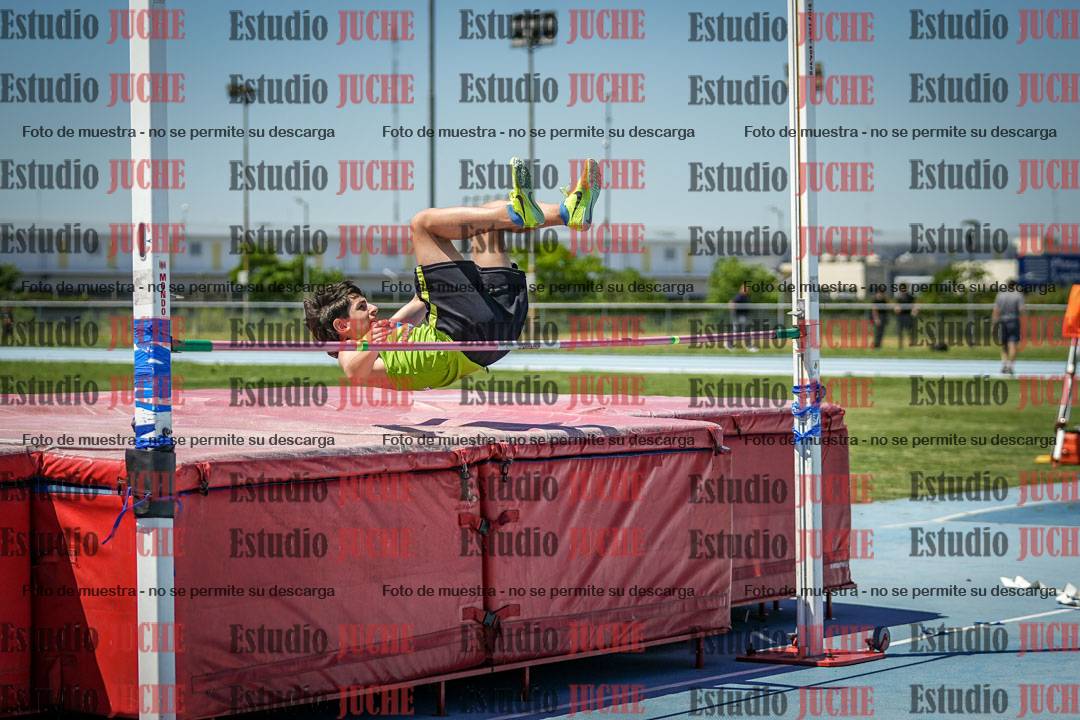 Fotos del salto en alto de varones - U14