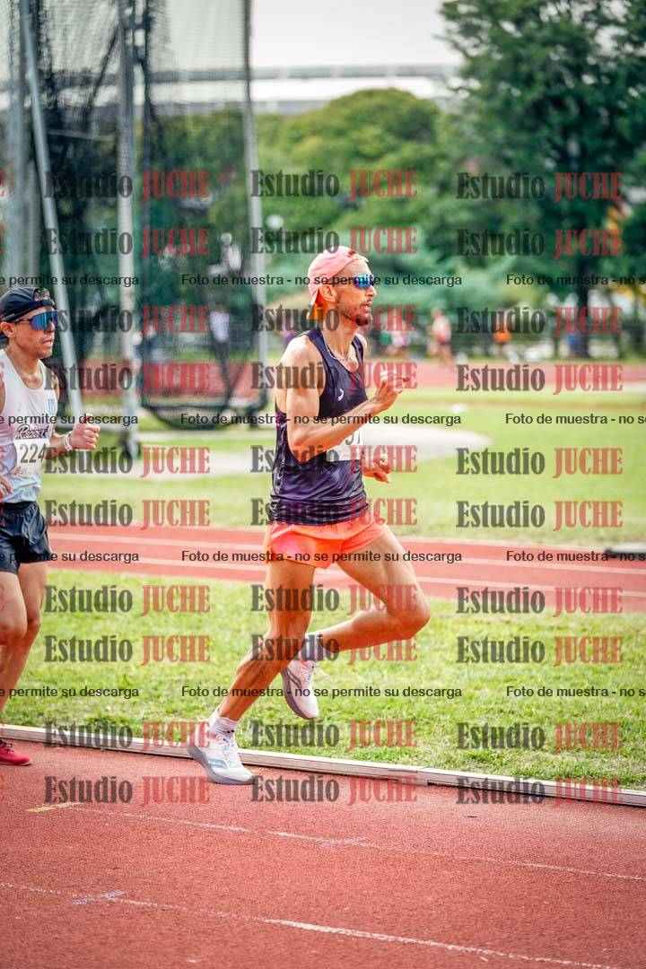 Fotos de los 3000 m llanos de varones