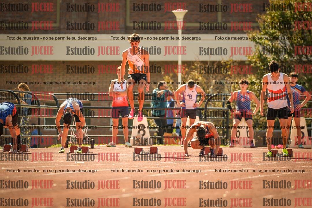 Fotos de los 100 m llanos de varones