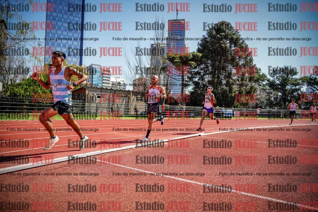 Fotos de los 1500 m llanos de varones