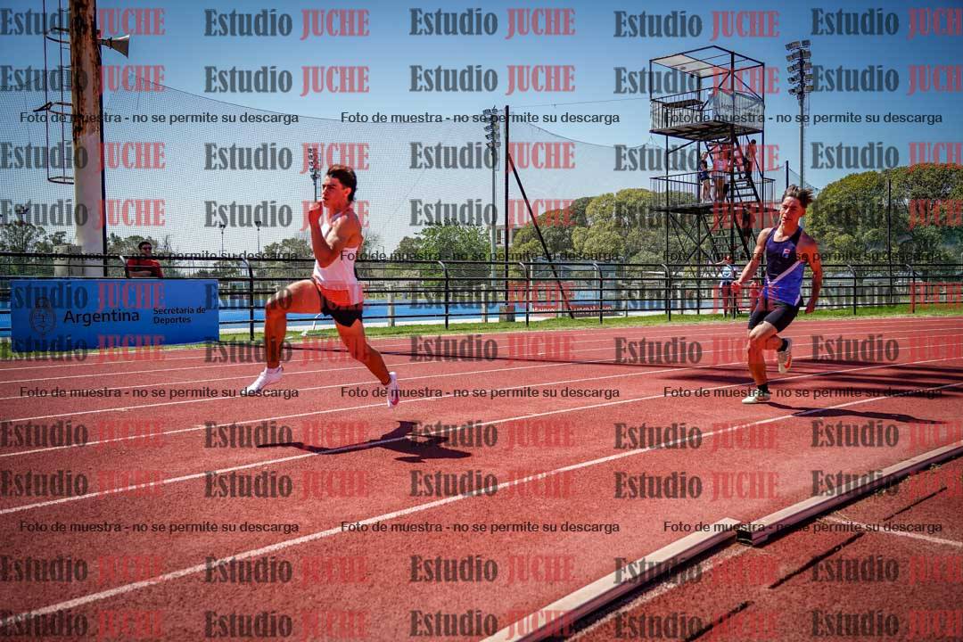 Fotos de los 200 m llanos de varones