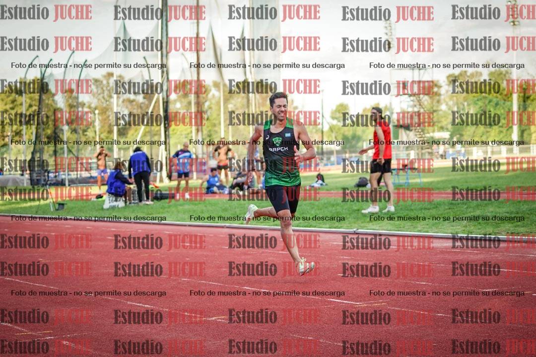 Fotos de los 400 m llanos de varones