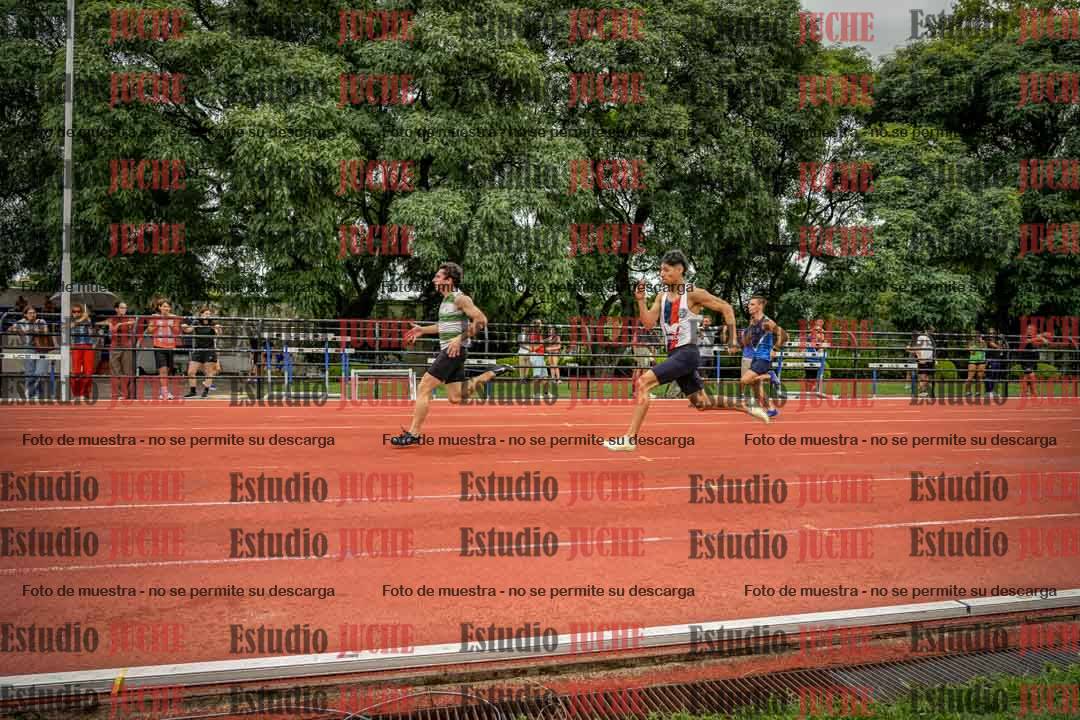 Fotos de los 100 m llanos de varones